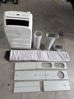Hisense ‘COLD & CLEAN’ Portable AC & Heater 8,000 BTU – Like New – Complete Vent Kit