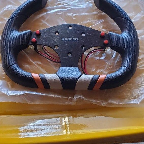 【送料無料・即日発送】SPARCO スパルコ P104 Limite 限定モデル 送料無料・即日発送】SPARCO スパルコ P104 Limite 限定モデル