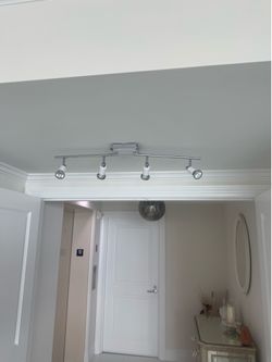 Ceiling light