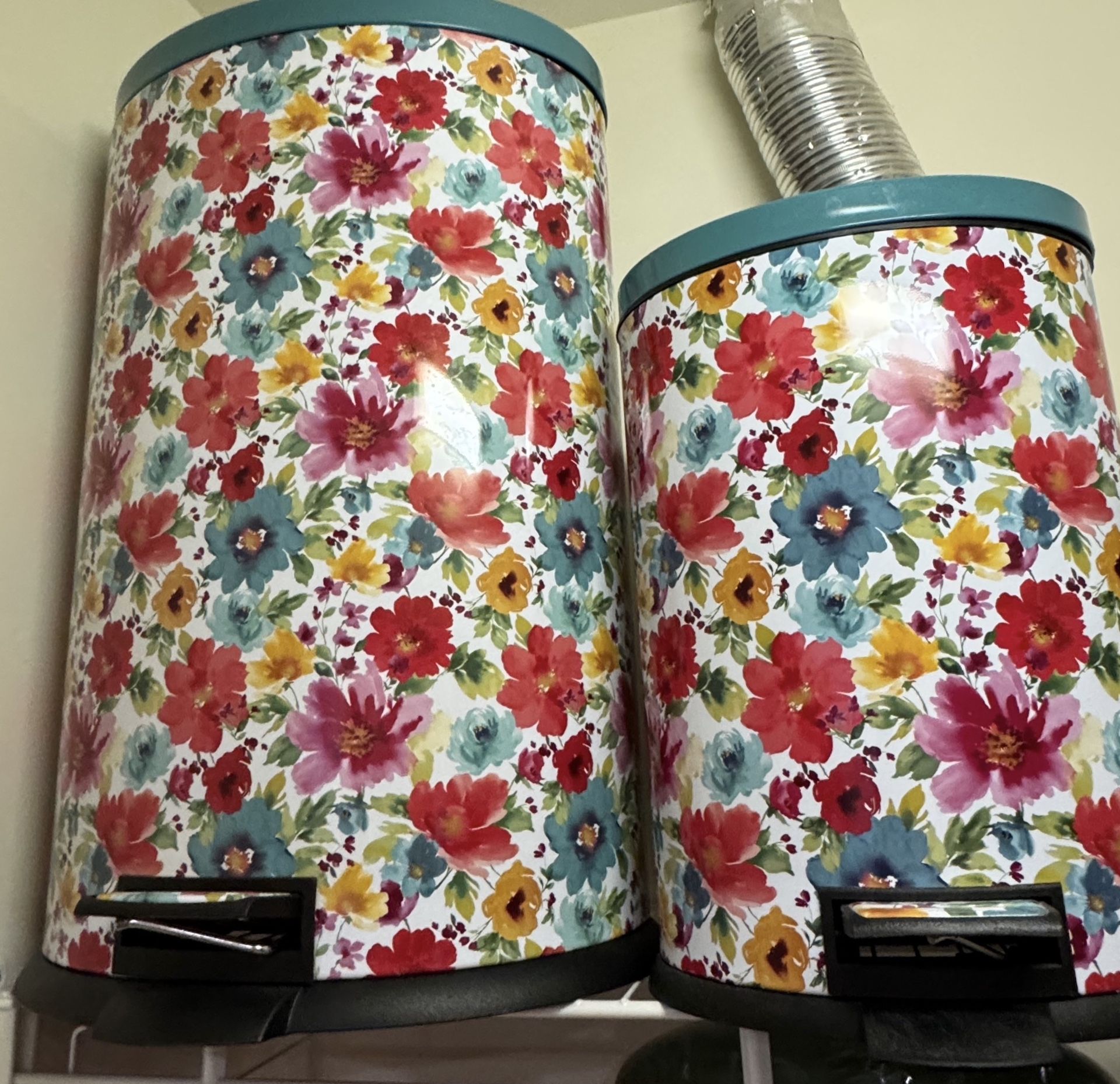Pioneer Woman Trash Cans