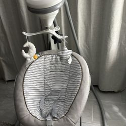 Graco Baby Swing