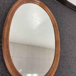 Beautiful Vintage Oval Mirror