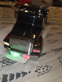 Speaker truck Bluetooth Radio USB y card