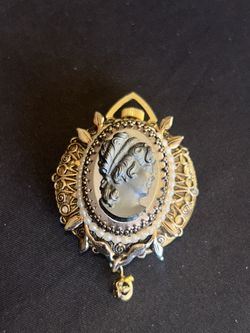 VINTAGE WATCH PENDANT  FOR PARTS