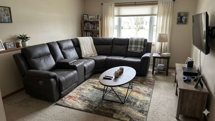 OM• $38 Initial • Brand New Reclining Sectional