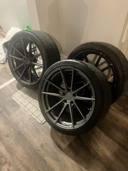 TSW BATHURST X MOTIVO NITTO TIRES