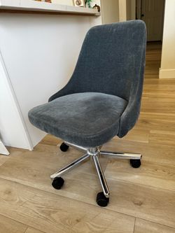 West elm Branson swivel office chair
