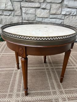 Vintage French style round table