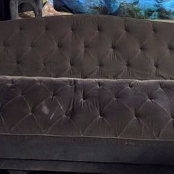 Futon / Couch