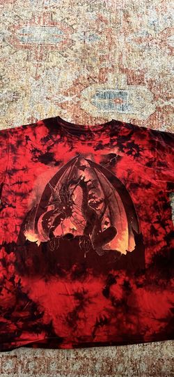 The mountain xl red tie dye dragon tshirt