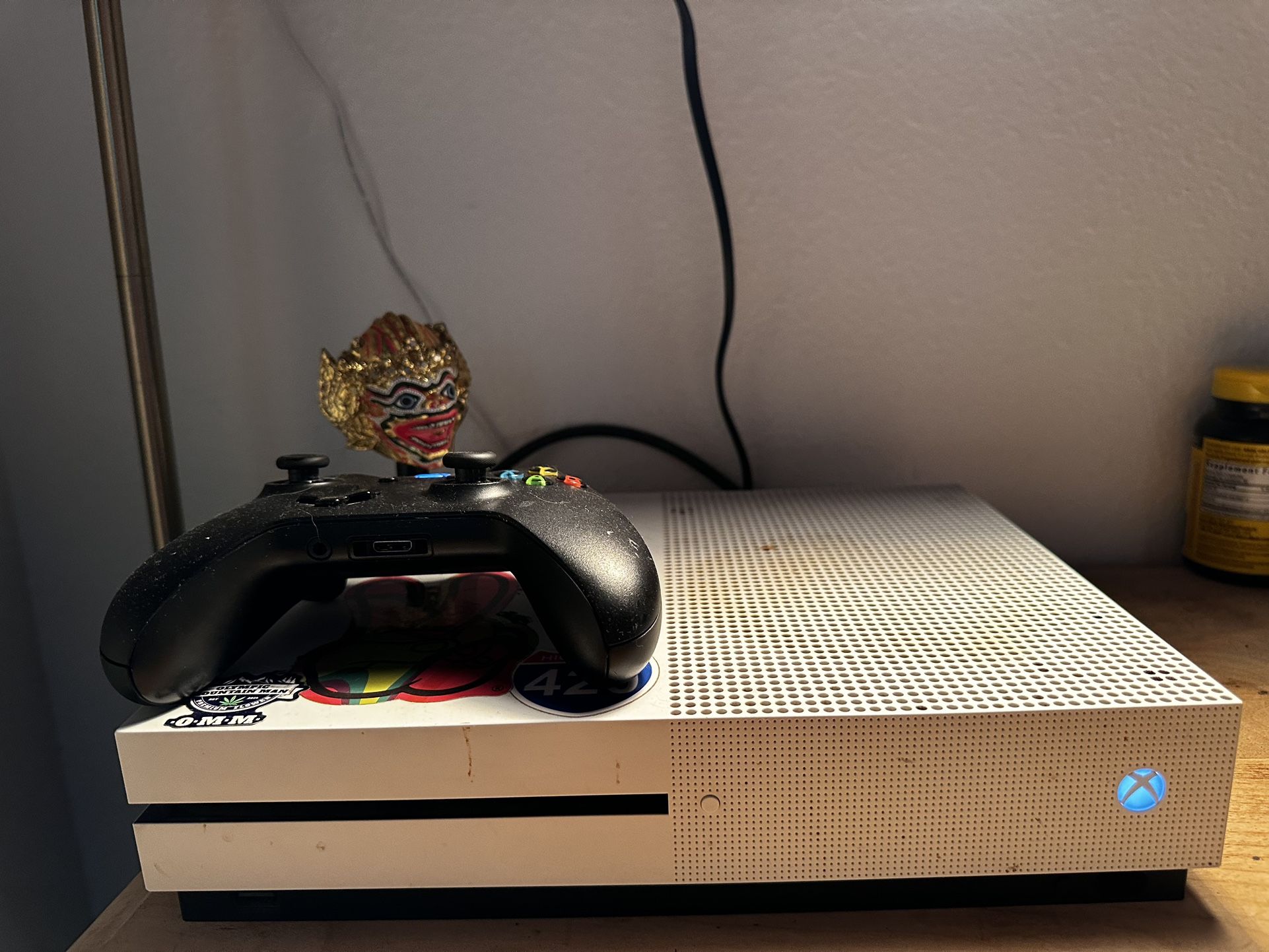 Xbox One S