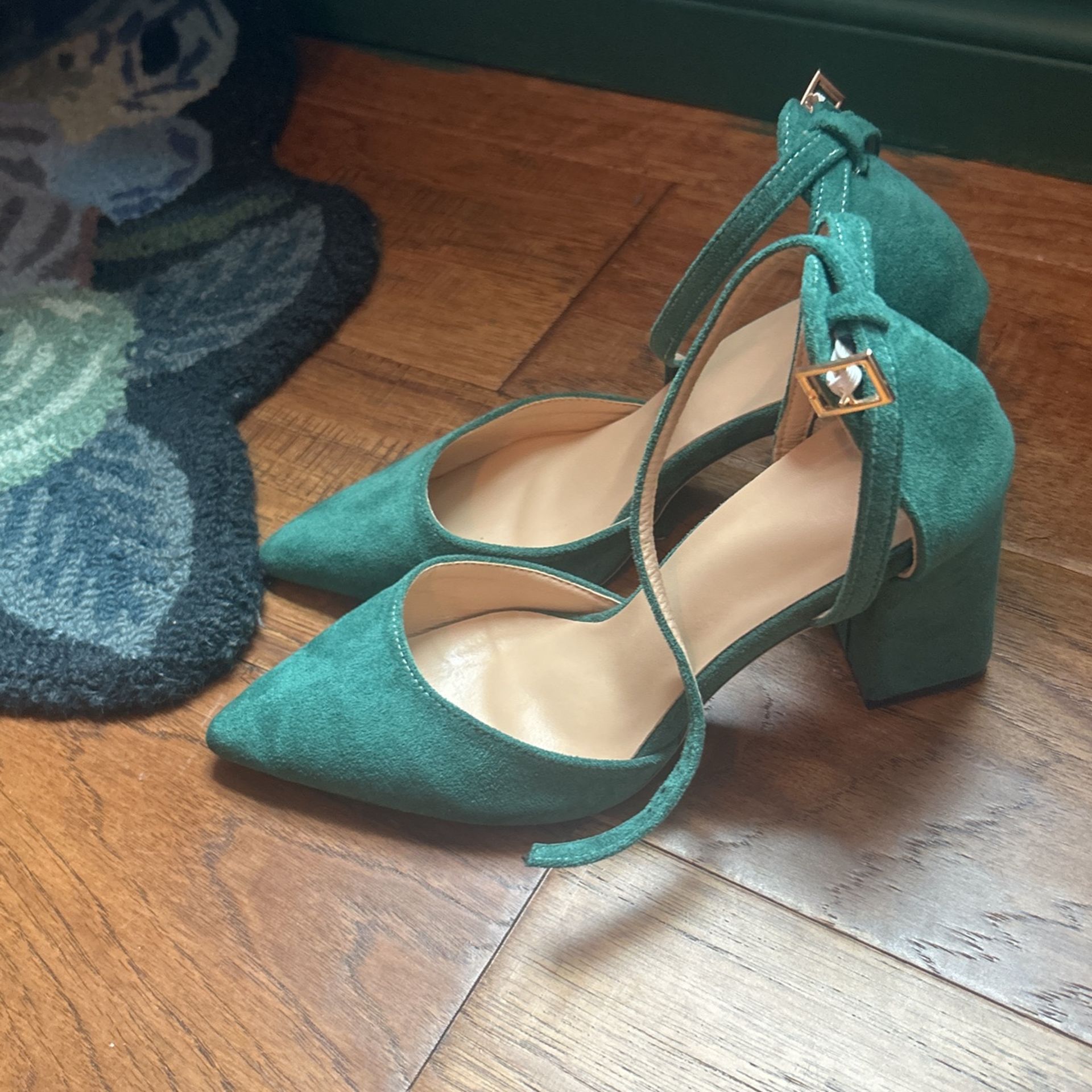 Emerald Green Suede Heels Size 7.5