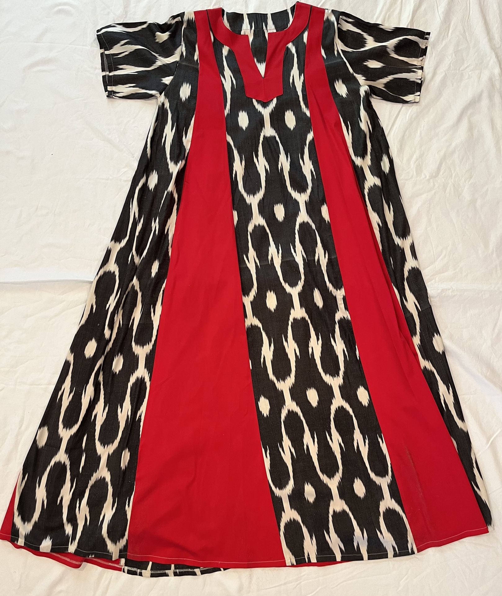Red Black Women’s Kaftan