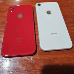 2 iPhone XR