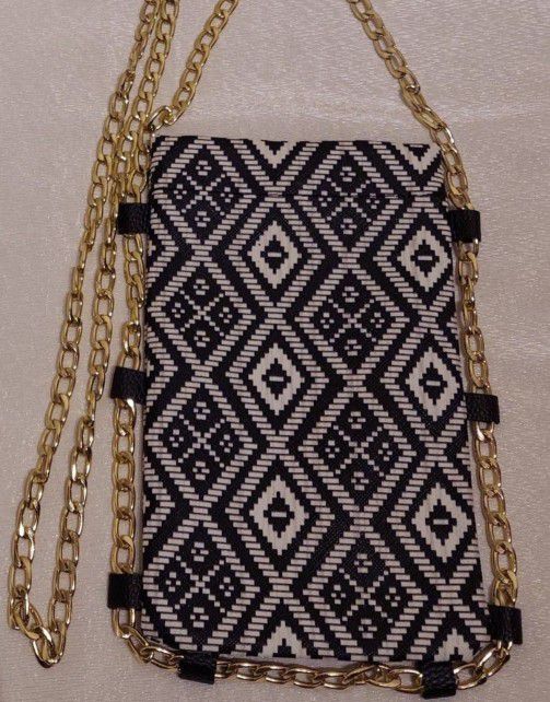 CROSSBODY SMALL PURSE WITH GOLD CHAIN ⛓️ 🩶 PERFECT CELL PHONE HOLDER FOR TRAVELING!! 