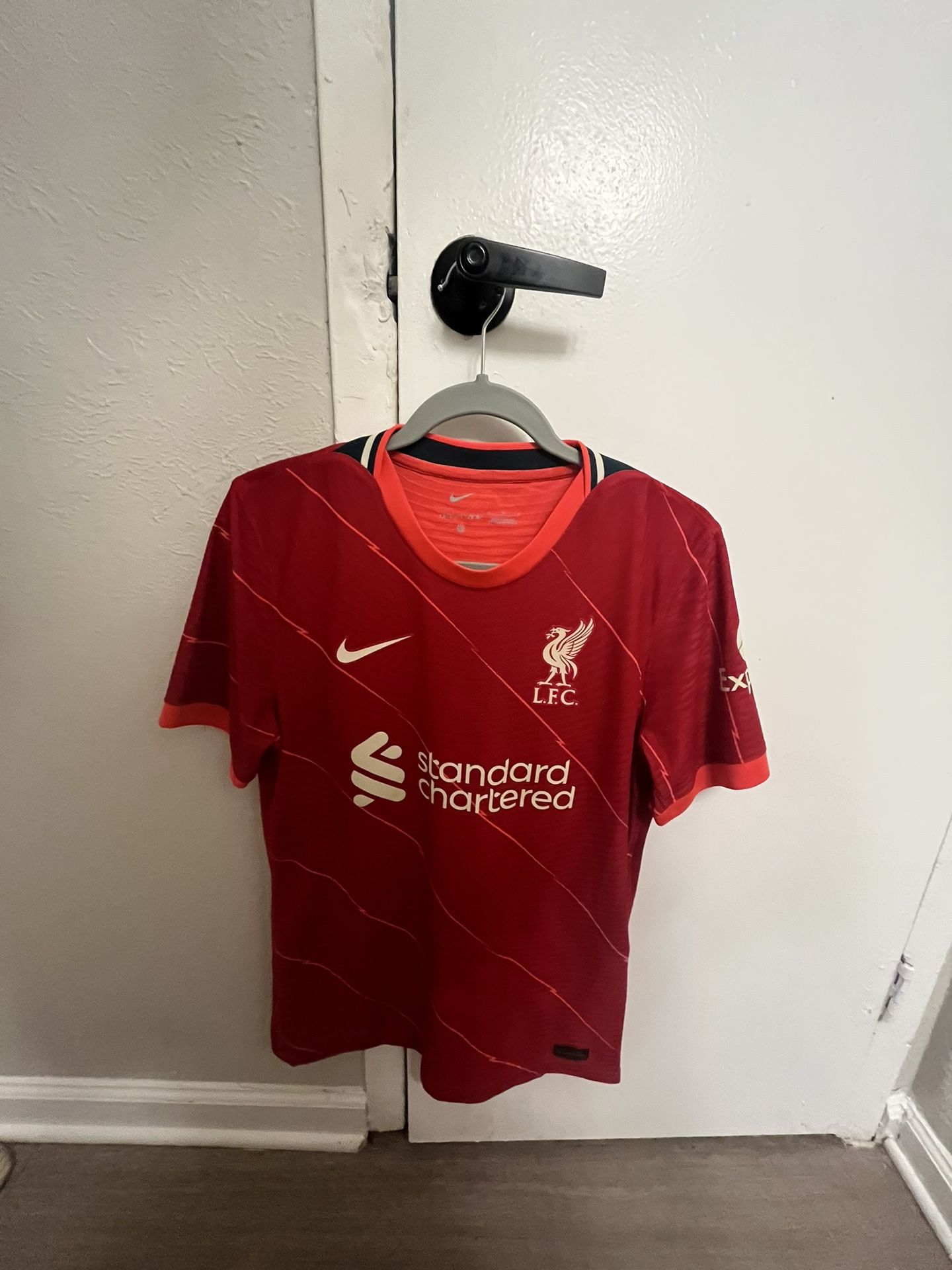 Liverpool Shirt, Size M