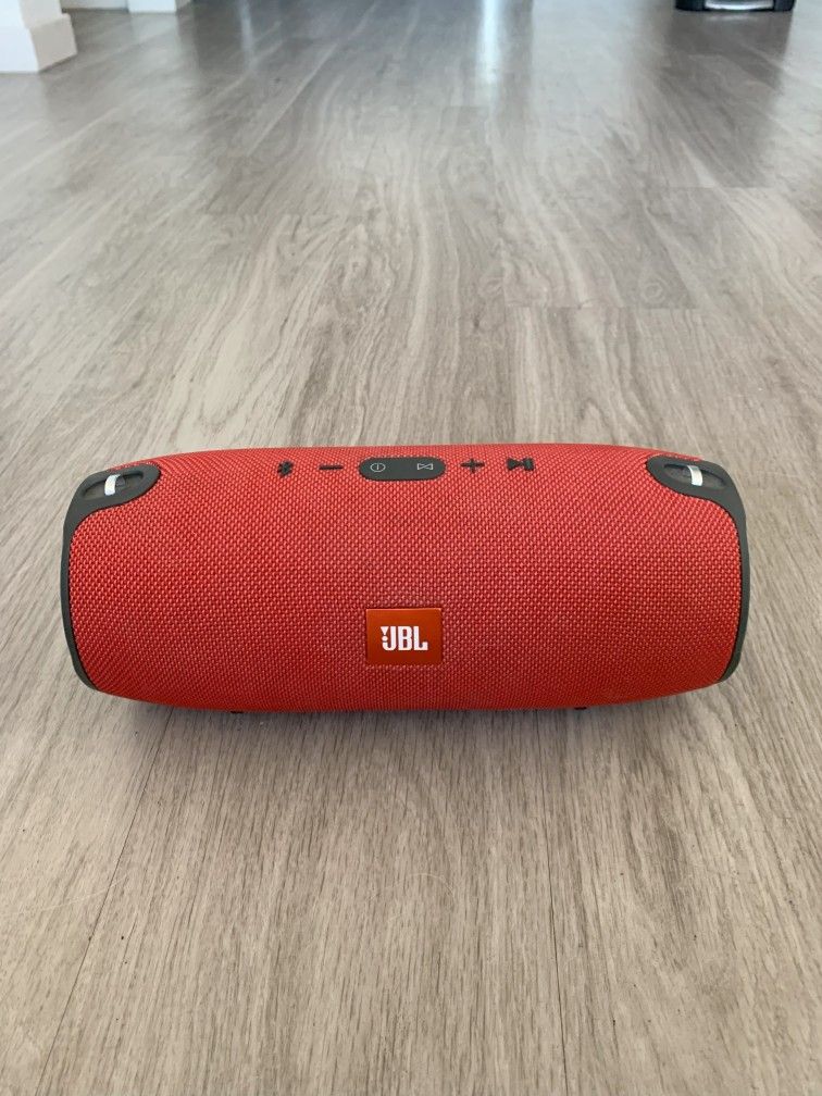 JBL Xtreme (Red)