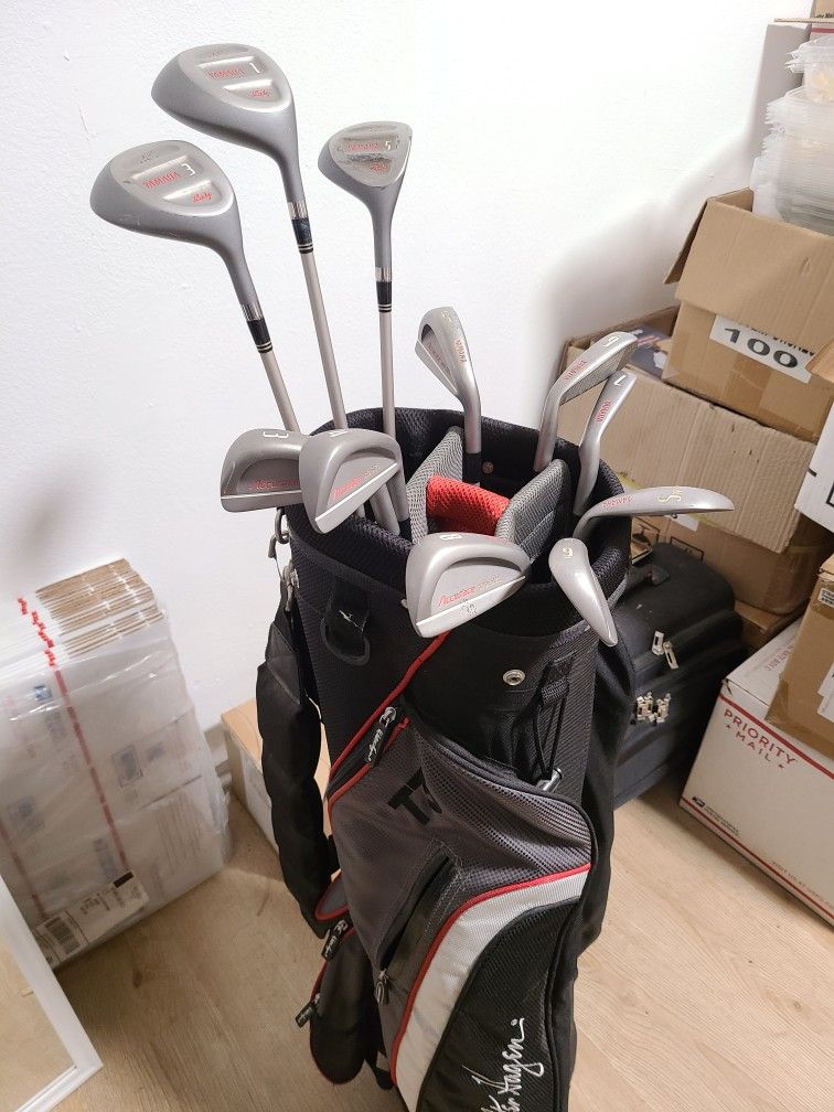 Yamaha Accurace Golf Set With Bag
