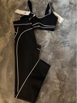 Black alo set