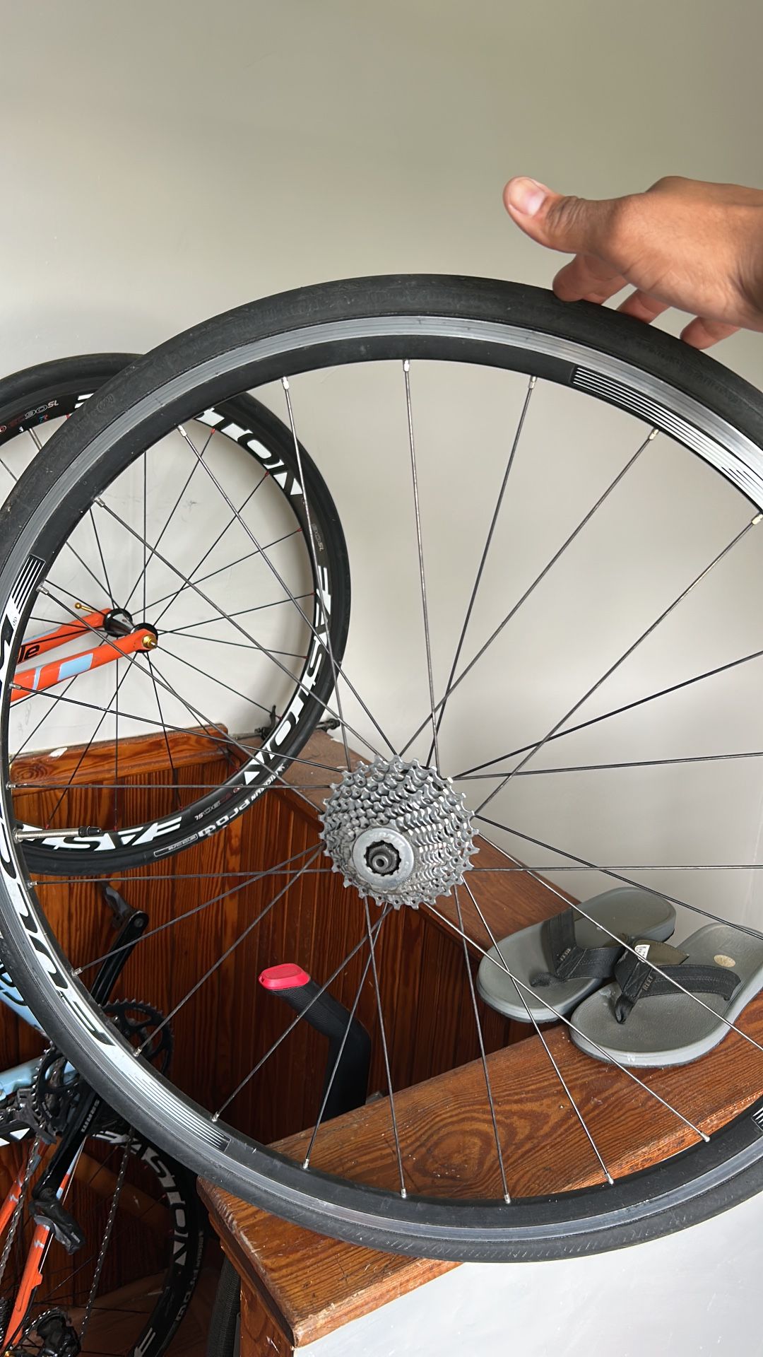 Road Bike Wheels With Case