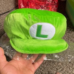 Super Mario Bros “Luigi Pillow Hat”