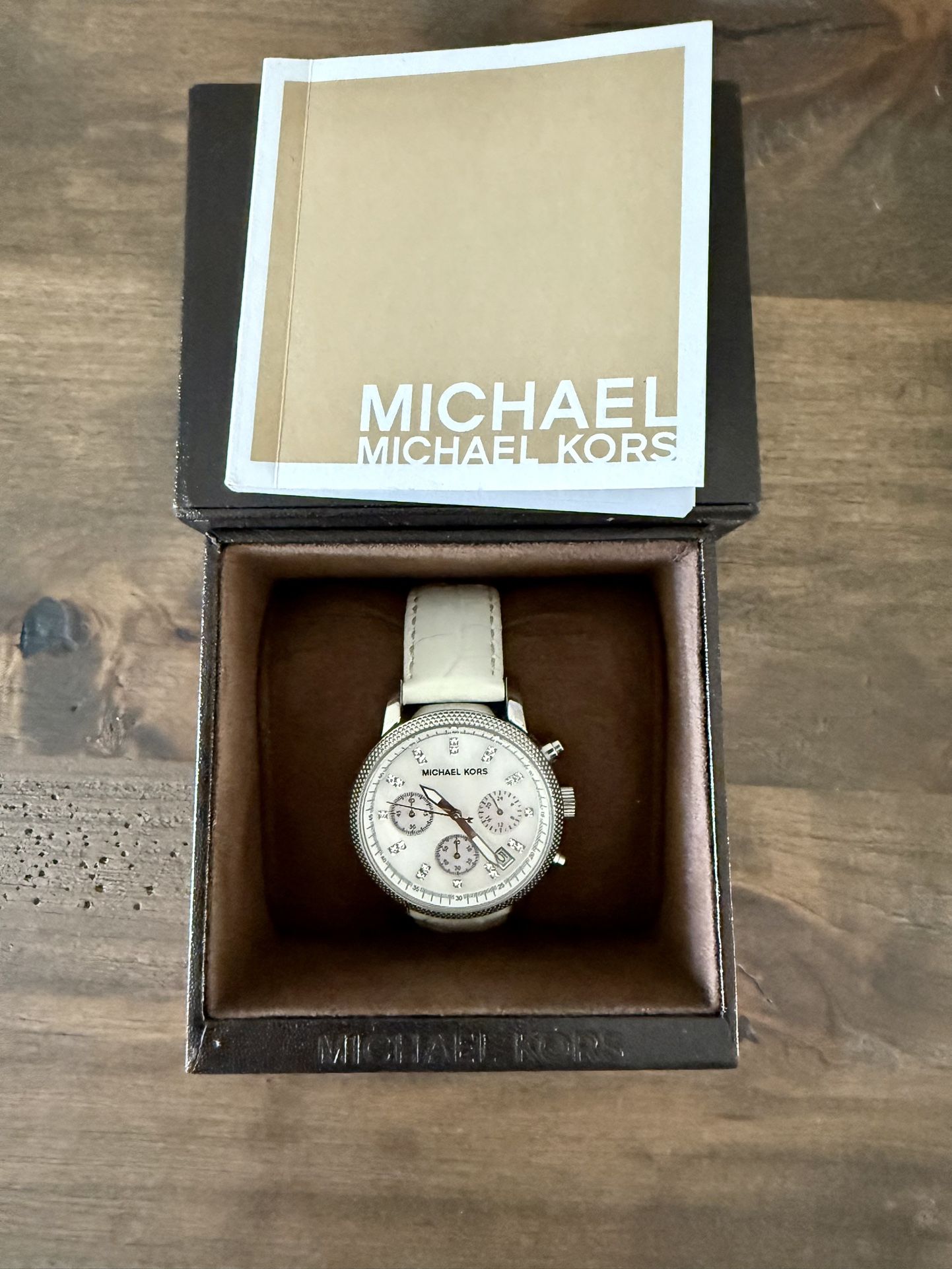 ⏱️Michael Kors Ladies’ Chronograph Watch / Stopwatch / Timepiece