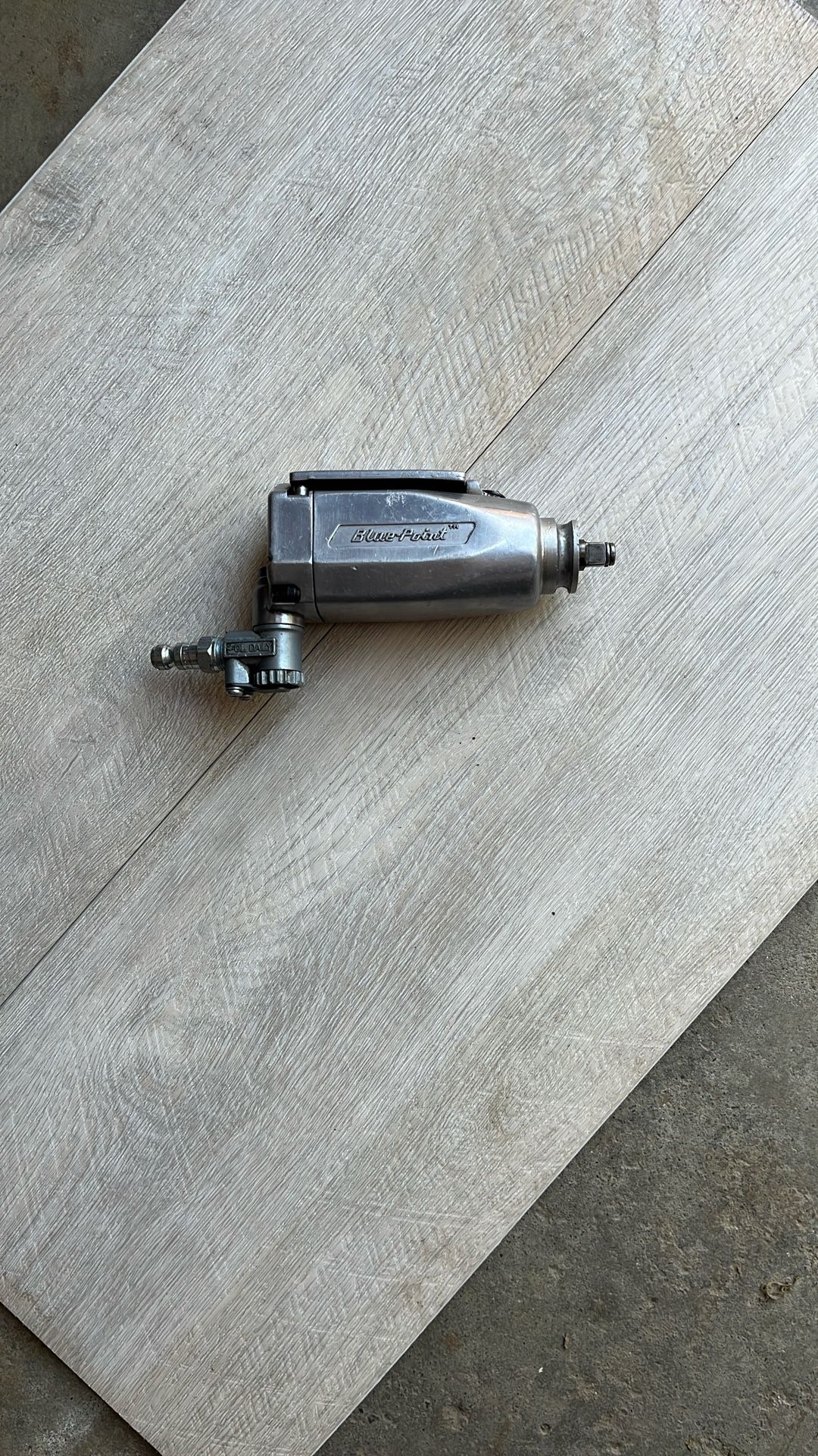 3/8” BLUE POINT IMPACT WRENCH