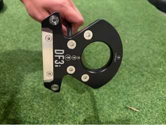 Lab DF3i putter with Accra shaft