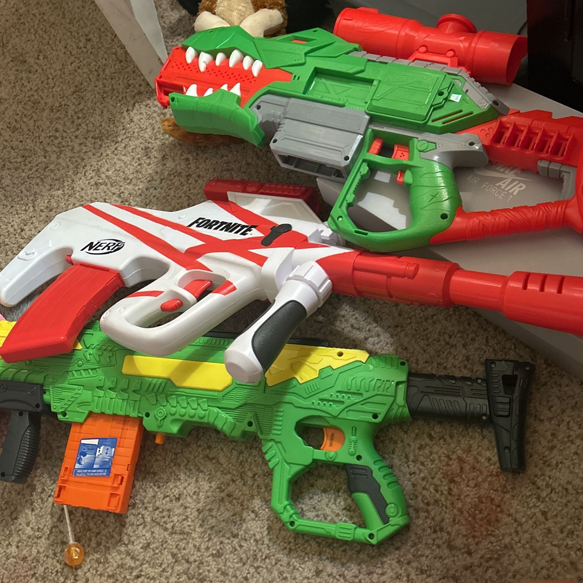 Nerf Guns 