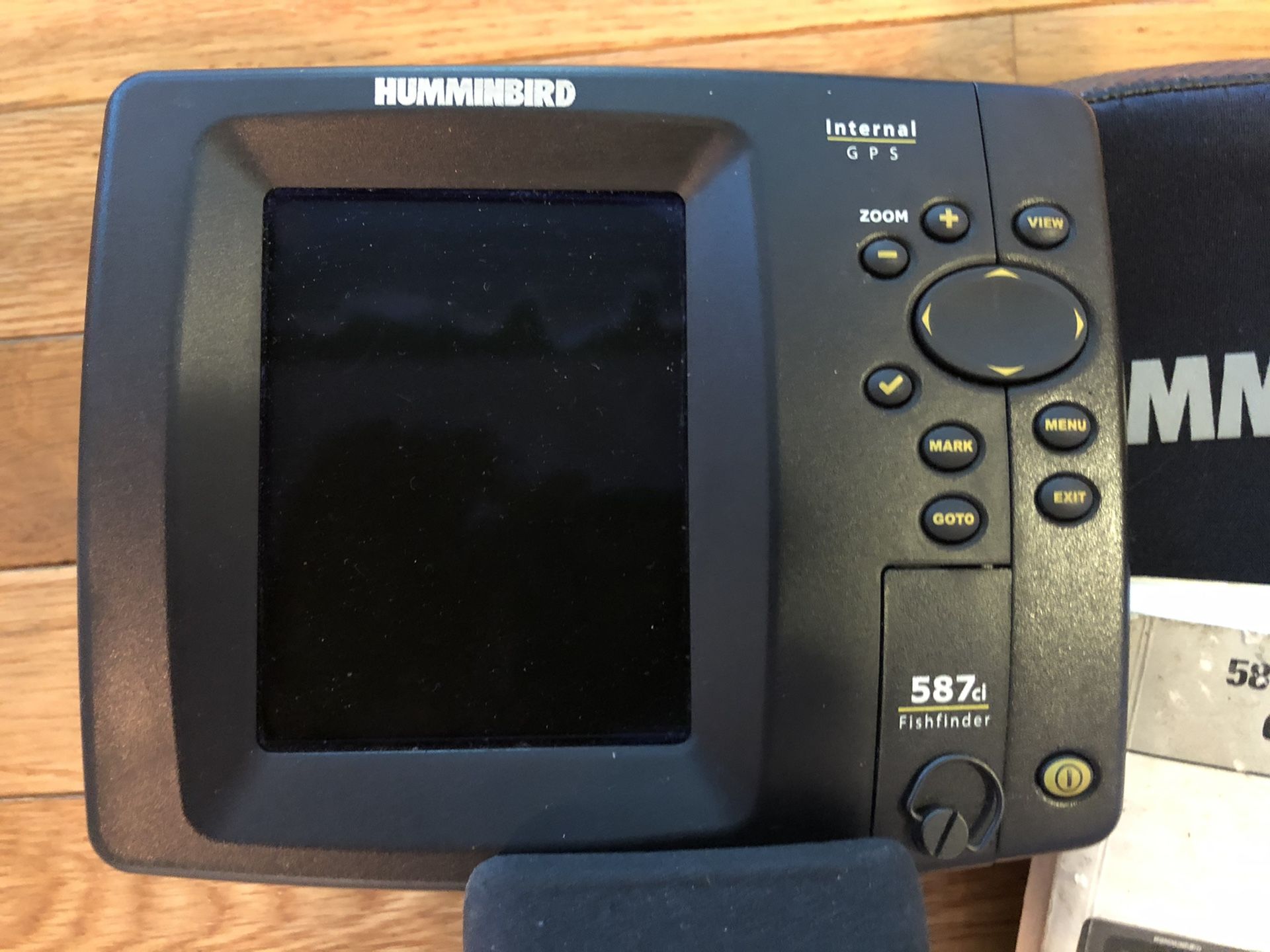 Hummingbird Fishfinder/GPS for Sale in Sayreville, NJ OfferUp