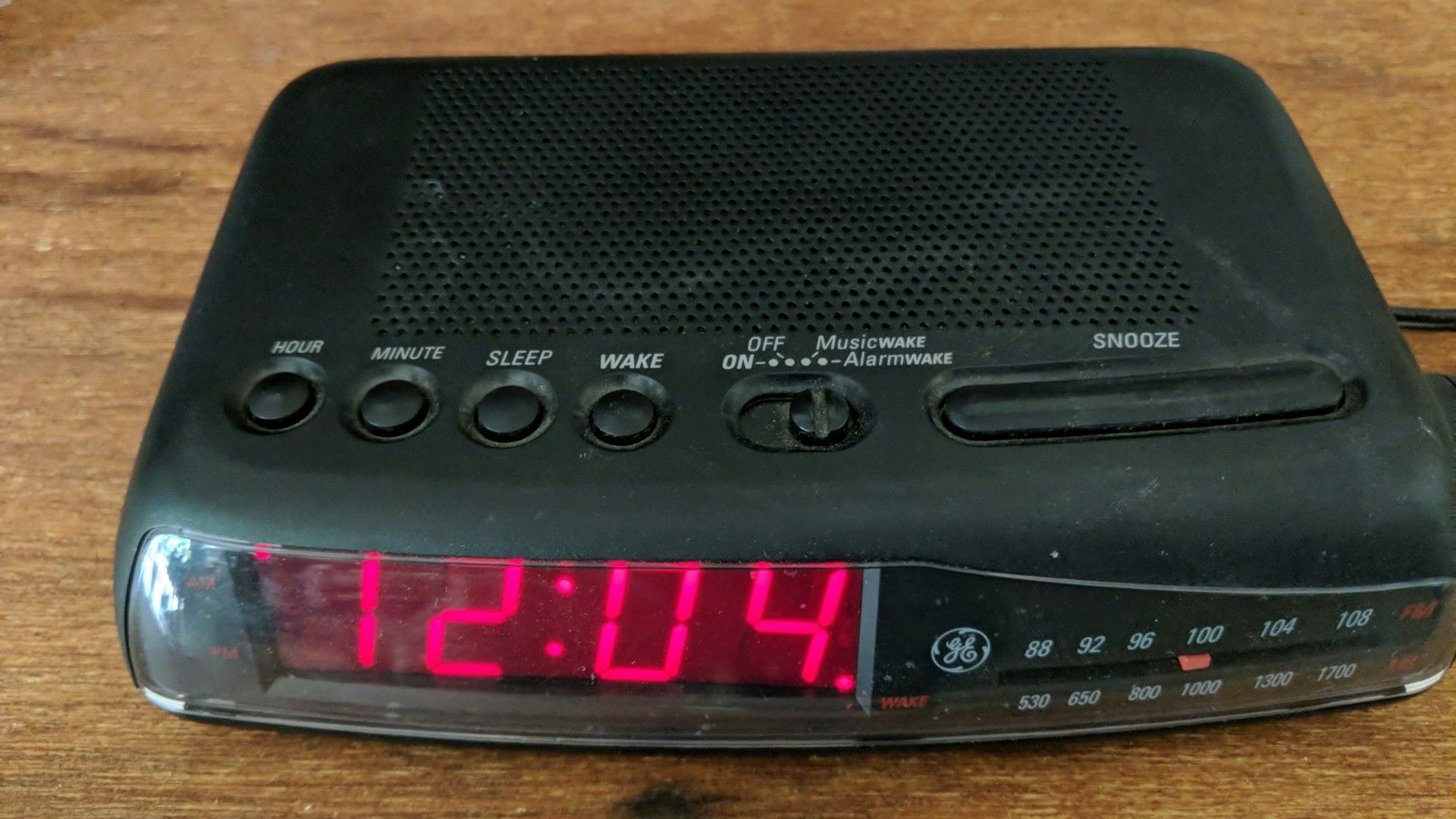 GE alarm clock