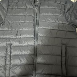 Hollister Puffer Jacket    