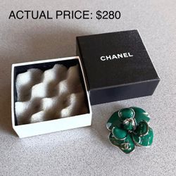 CHANEL 2006 Classic CC Logo Emerald Green Camellia Flower Pendant Brooch