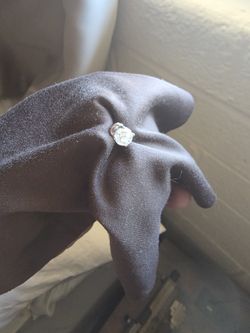 One Carrot Diamond Stud White Gold