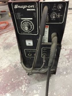 Snap-on . Muscle mig welder Price Drop!! 1,000