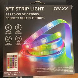 TRAXX 8FT Strip Light