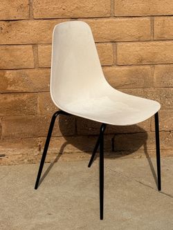 Set of 6 modern dining chairs from Article.