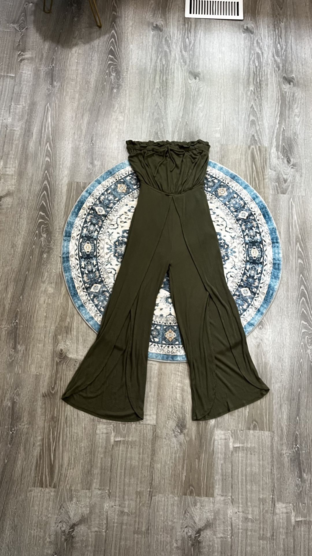 Essue Small Dark Green Ribbed Strapless Jumpsuit Slit Wide Leg Cropped Pants