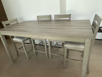 JGW Bar Top Height Table and 4 Chairs
