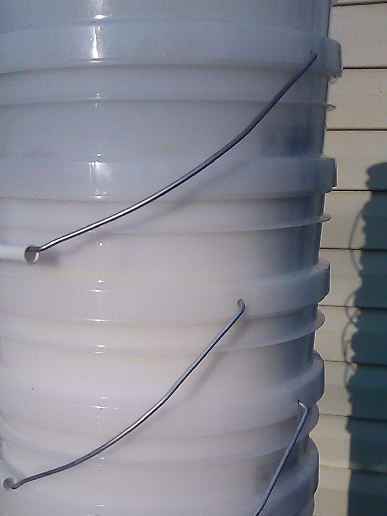 Clean 5 gallons buckets for sale