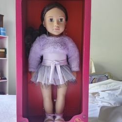 Fashionable Doll For 3+ Kids