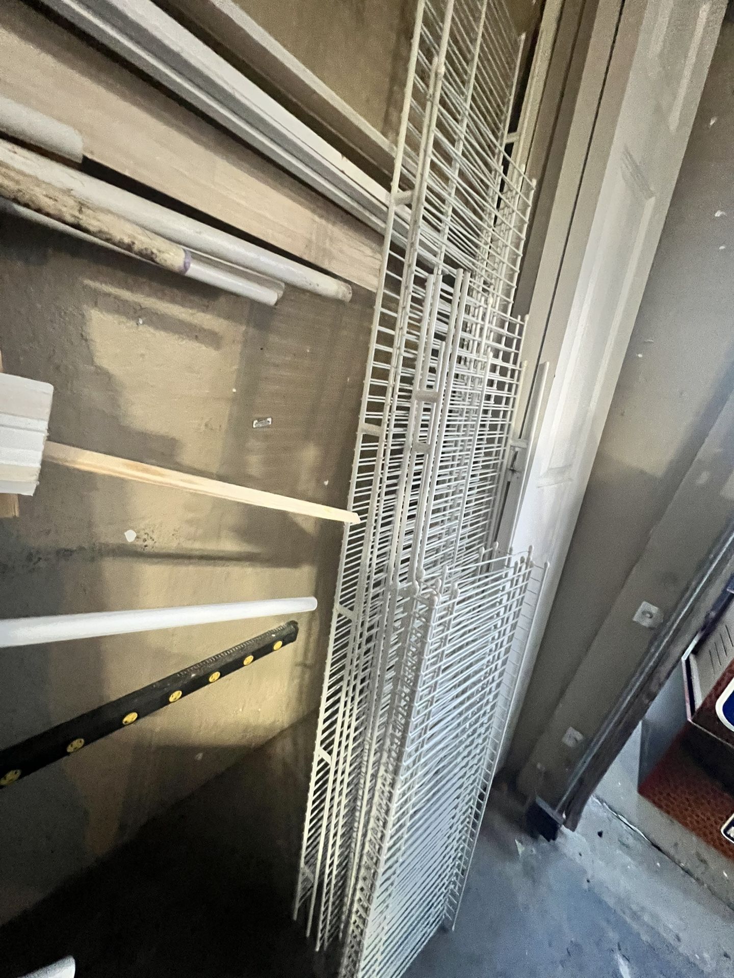 Closet Made Wire Shelving 