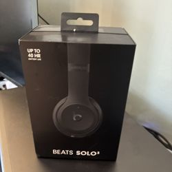 Beats Solo3 Used 1 Time 
