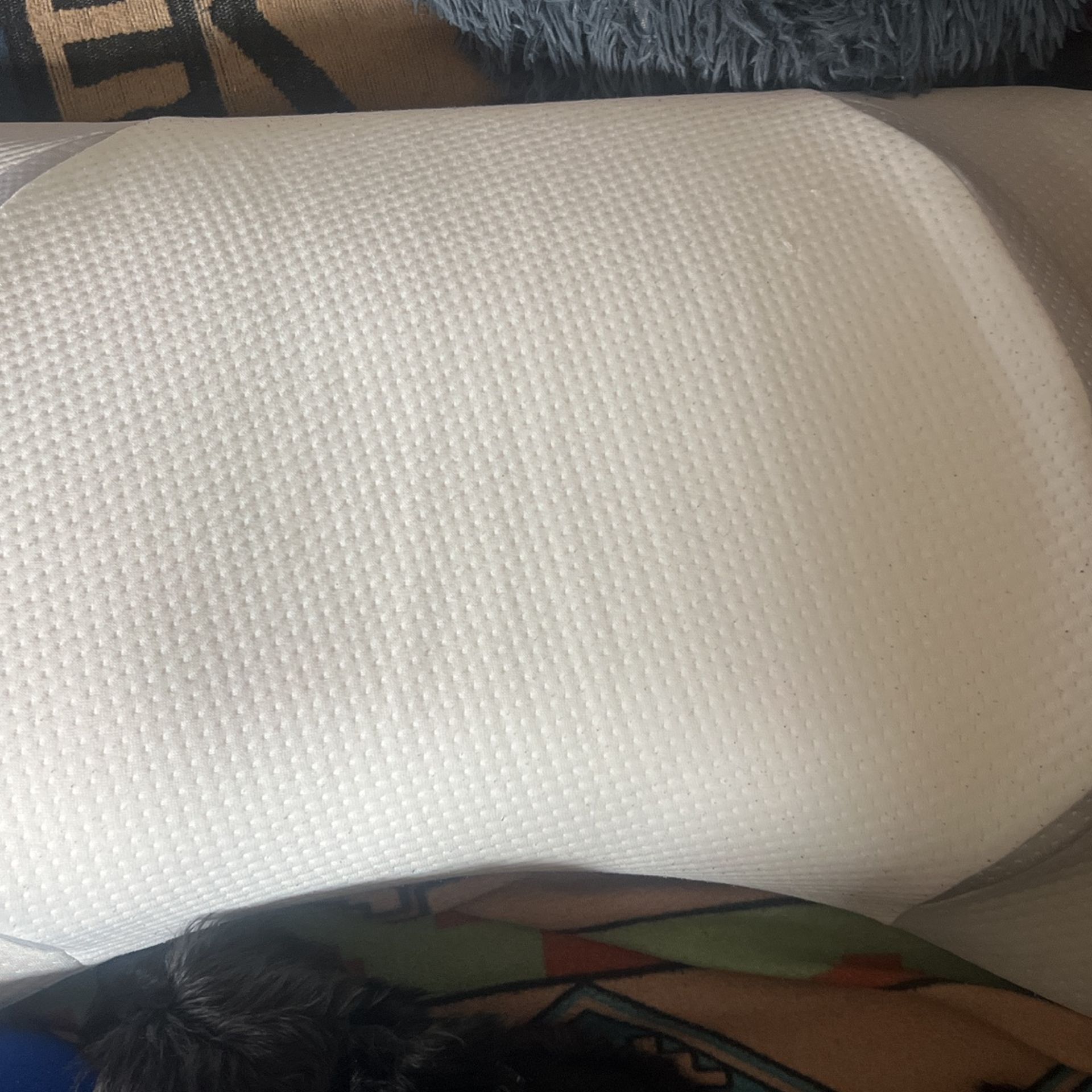 Gadole Bed Pillow
