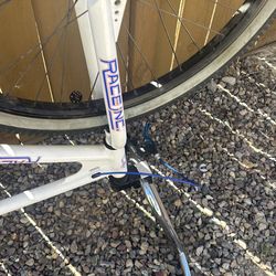 Race inc 26 inch bmx bike clean white and blue