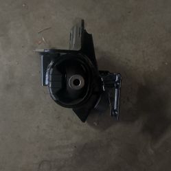 Transmission Mount