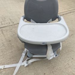 Snack Booster Seat 