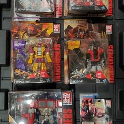 Transformers Combiner Wars Ultra Prime Bundle