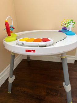 Skip Hop Activity Center