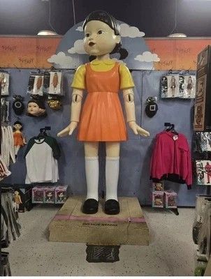 Young Hee Animatronics